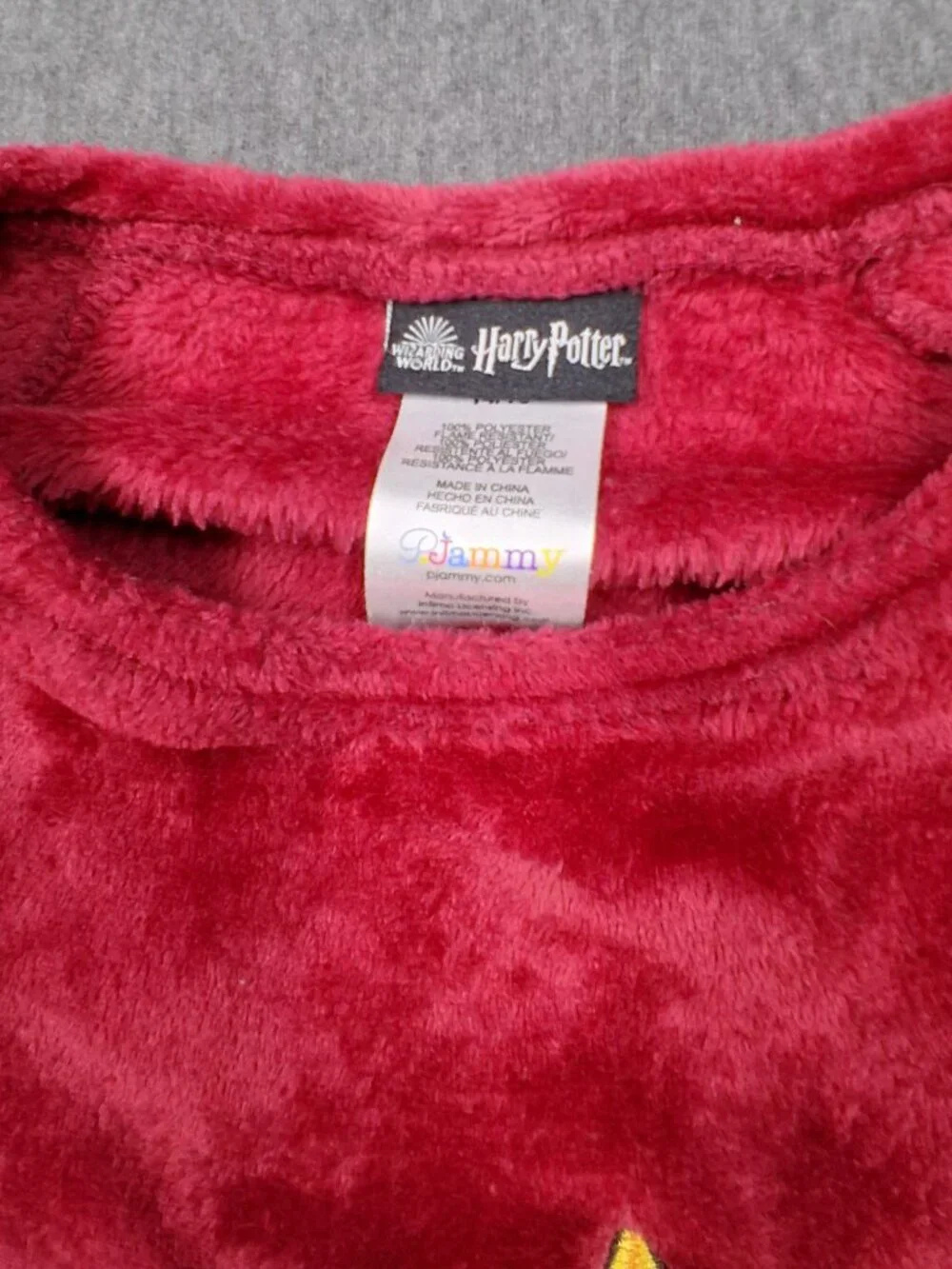 Harry Potter girls night gown size 14/16 burgundy  good condition